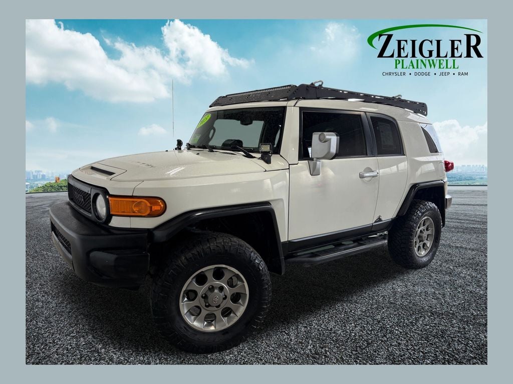 2013 Toyota FJ Cruiser Base