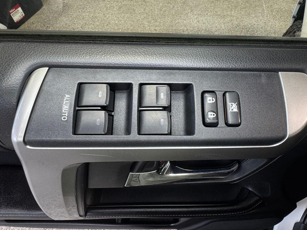 2017 Toyota 4Runner SR5 Exterior Parking Camera Rear