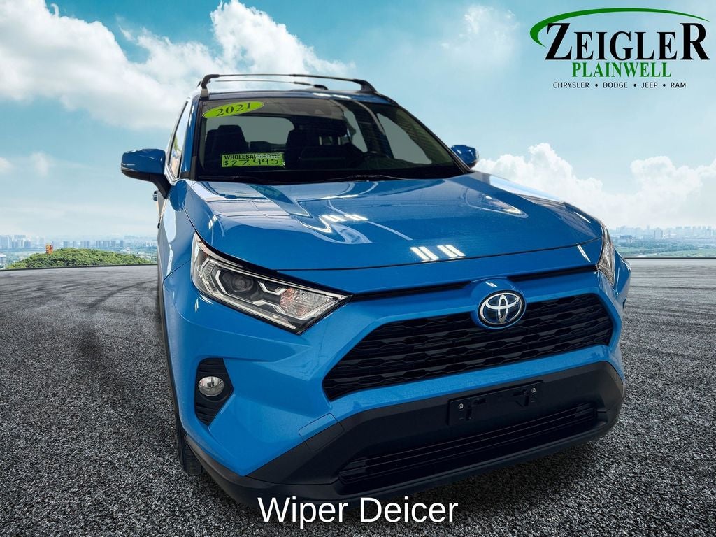 2021 Toyota RAV4 Hybrid XLE