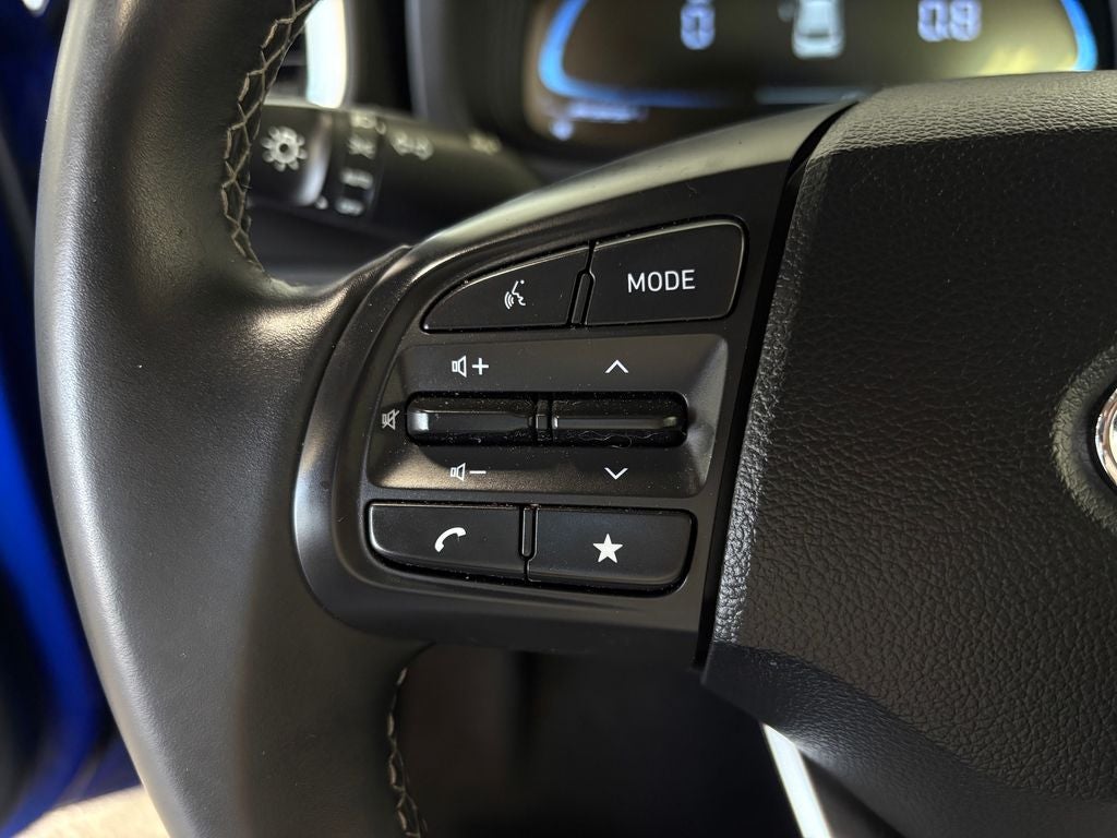 2025 Hyundai VENUE SEL Apple Carplay & Android Auto