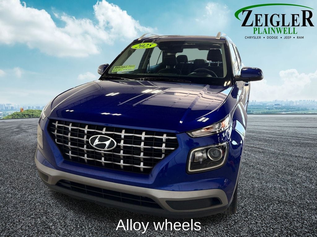 2025 Hyundai VENUE SEL Apple Carplay & Android Auto