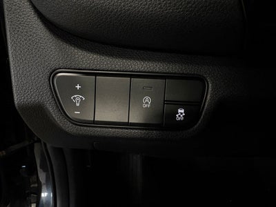 2024 Kia Seltos S Apple CarPlay & Android Auto