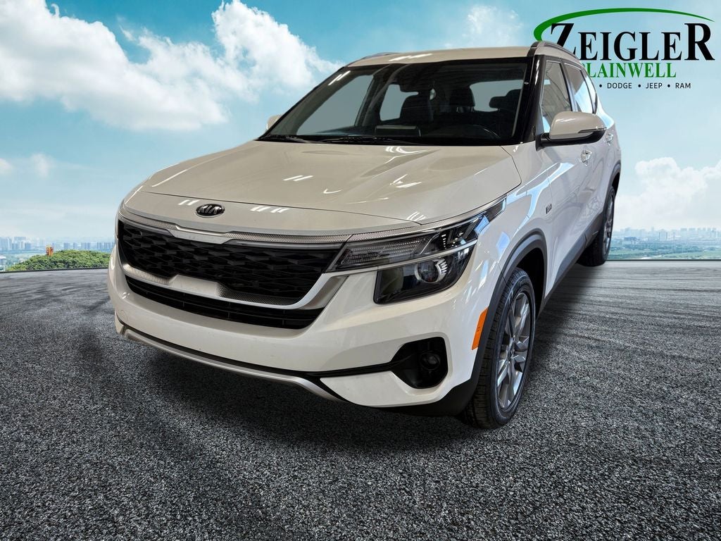 2021 Kia Seltos S Exterior Parking Camera Rear