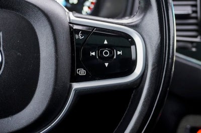 2022 Volvo XC90 T6 Inscription Navigation System & Power Moonroof