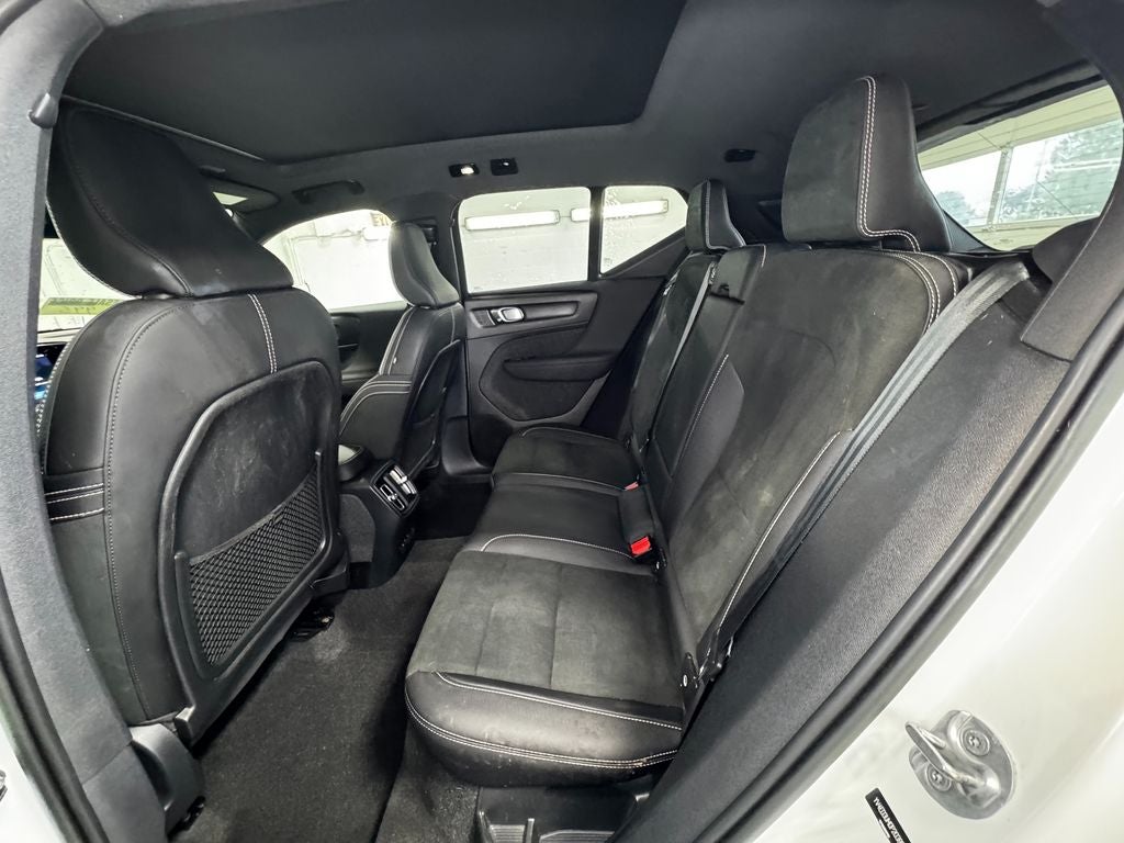 2023 Volvo XC40 Recharge Pure Electric Ultimate