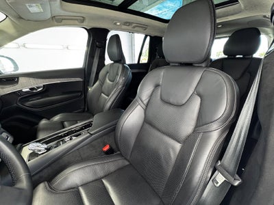 2024 Volvo XC90 Recharge Plug-In Hybrid Ultimate Lounge Package