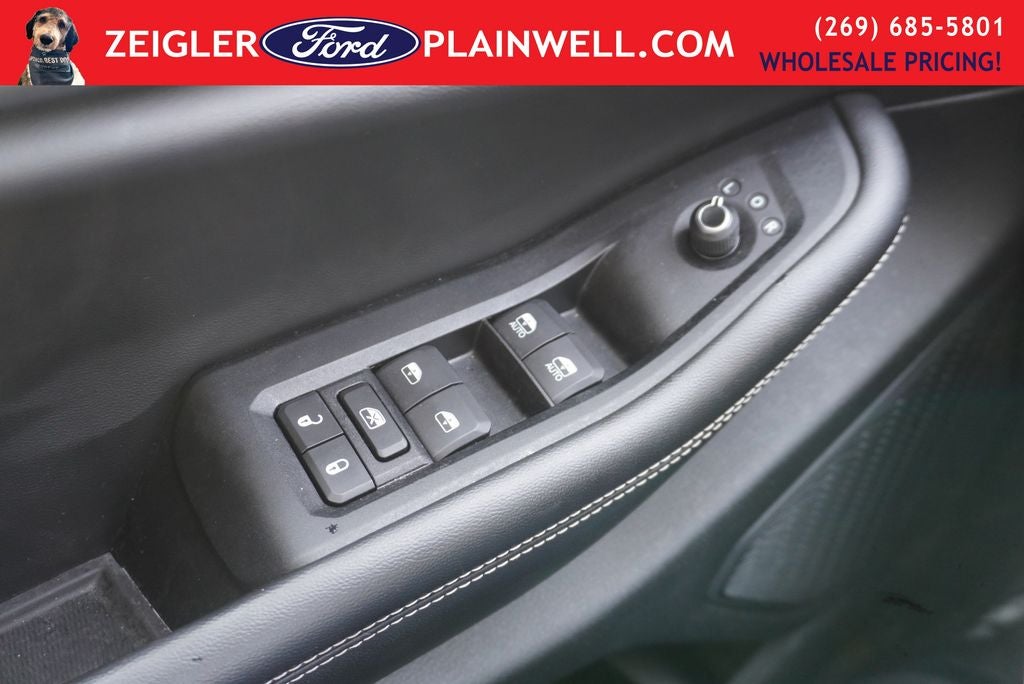 2023 Jeep Grand Cherokee Laredo V6 4x4 Rear Camera Power Seat