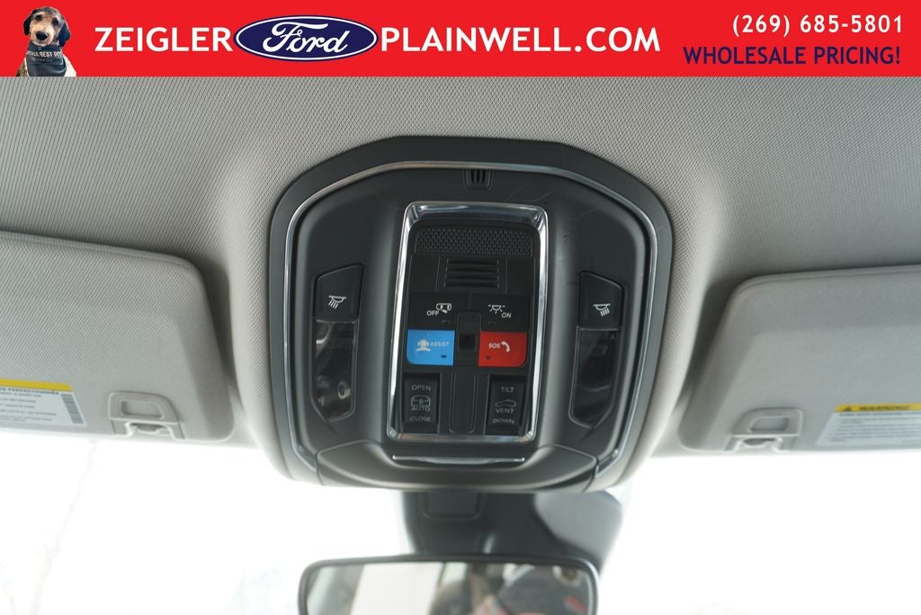 2023 Jeep Grand Cherokee Laredo V6 4x4 Rear Camera Power Seat