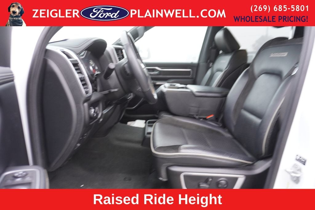 2023 RAM 1500 Laramie CREW CAB 4x4 Navigation Heated Front Leather Heate