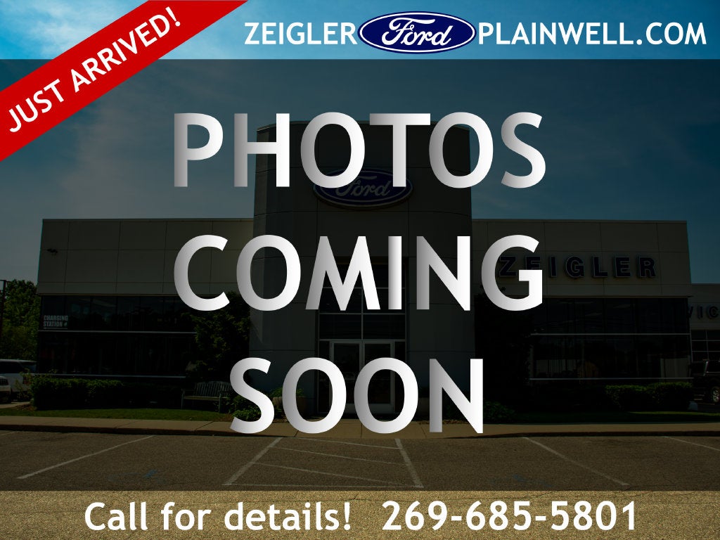 2023 Ford Escape ST-Line AWD Cold Weather Pkg Blis