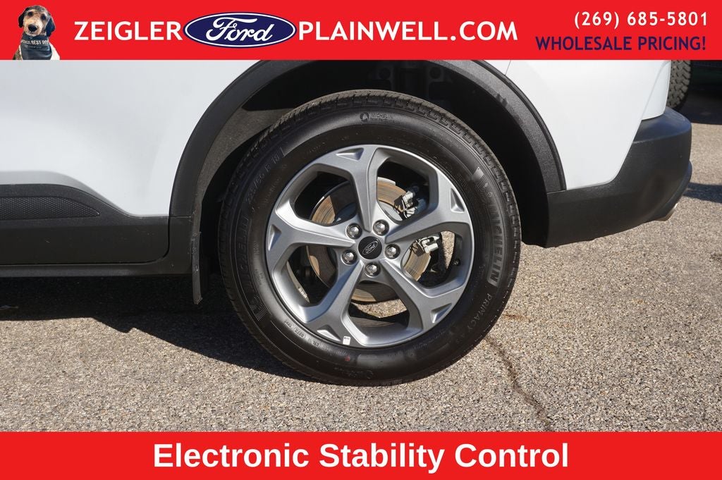 2025 Ford Escape ST-Line AWD ST Line Seats BLis Traffic Alert