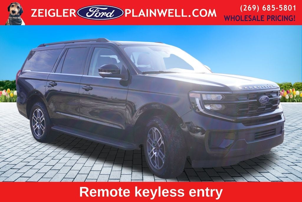 2025 Ford Expedition Max Active 4x4 Heated Leather Panoramic Moonroof Rear Camera