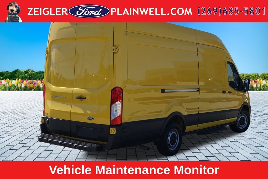 2022 Ford Transit-250 Base