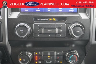 2020 Ford F-150 XLT Crew Cab Fx4 Sport Pkg 5.0 Liter V8 Navigation Tow