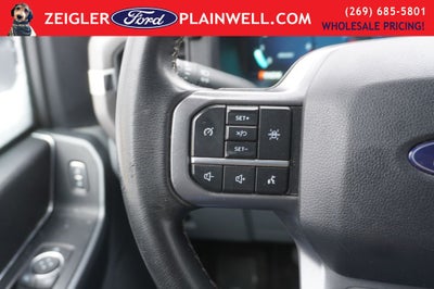 2024 Ford F-150 XLT Crew Cab 3.5L ECOBOOST NAV Custom Lift Tires and R