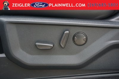 2026 Ford F-150 Lariat BLACK APPEARANCE PKGTWIN PANEL ROOF NAVIGATION