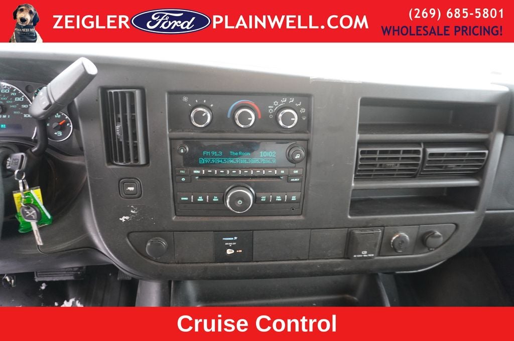 2015 Chevrolet Express 4500 Base Cutaway