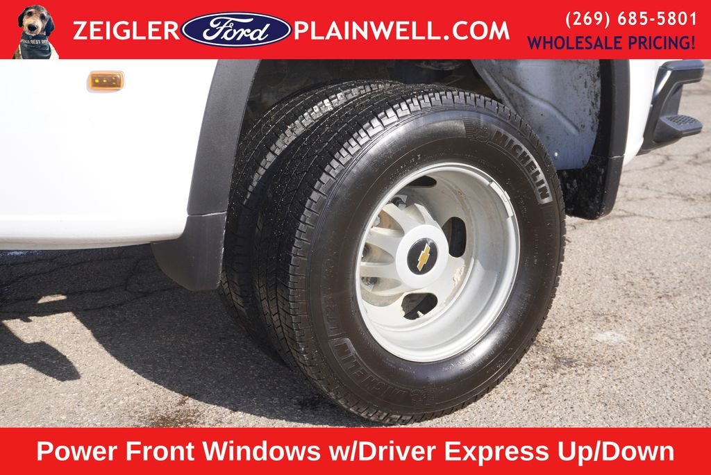 2022 Chevrolet Silverado 3500HD Work Truck DRW