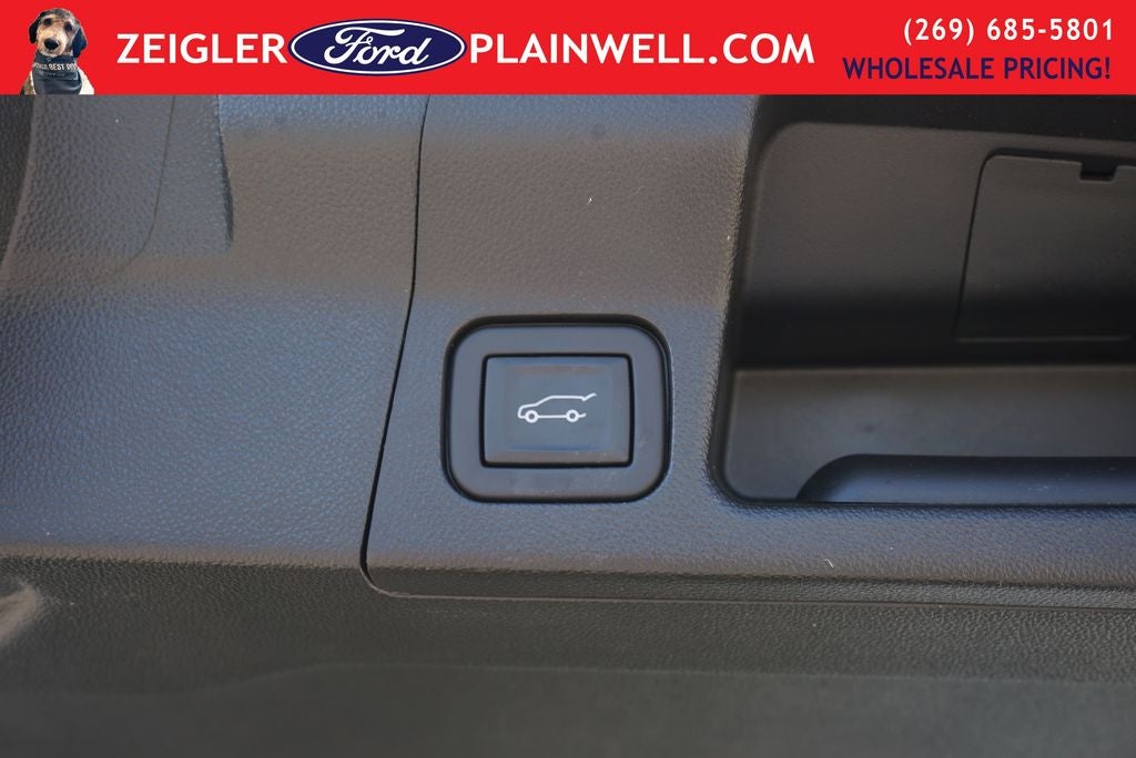 2023 GMC Acadia SLT LUX PREFERED PKG NAV LEATHER 3RD ROW R CAMERA