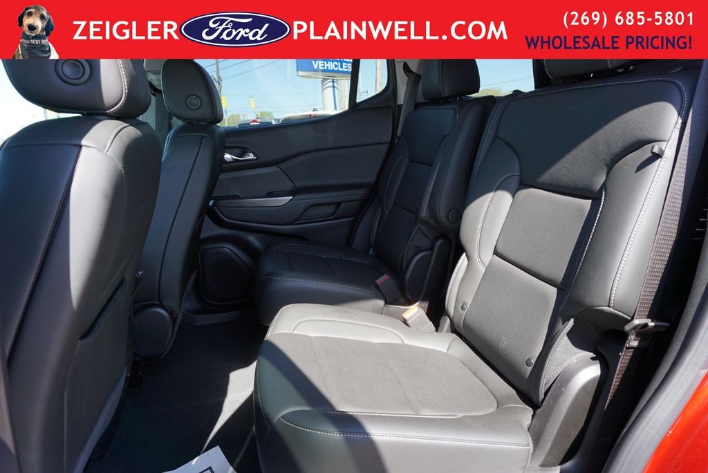 2023 GMC Acadia SLT HD CAMERA LANE KEEPING BLIS 3RD ROW SEAT 4X4