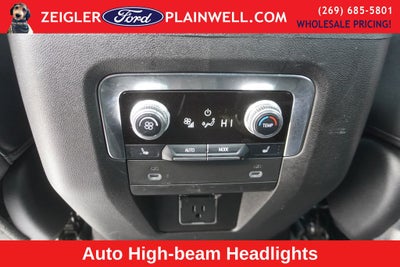 2023 GMC Yukon XL SLT SLT Premium Package with Panoramic Power Sunroof