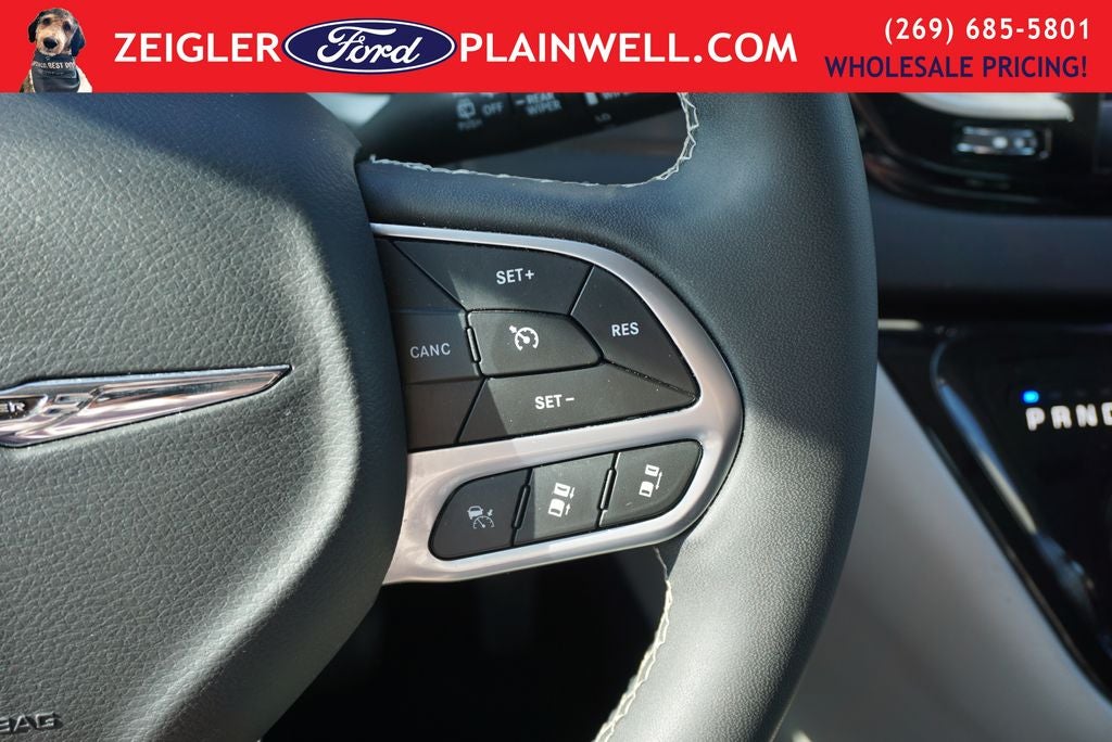 2024 Chrysler Pacifica Touring L