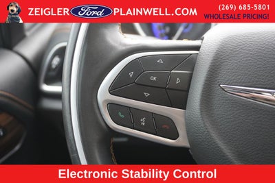 2021 Chrysler Pacifica Pinnacle Awd Panoramic Roofs Heated Leather DVDs Nav