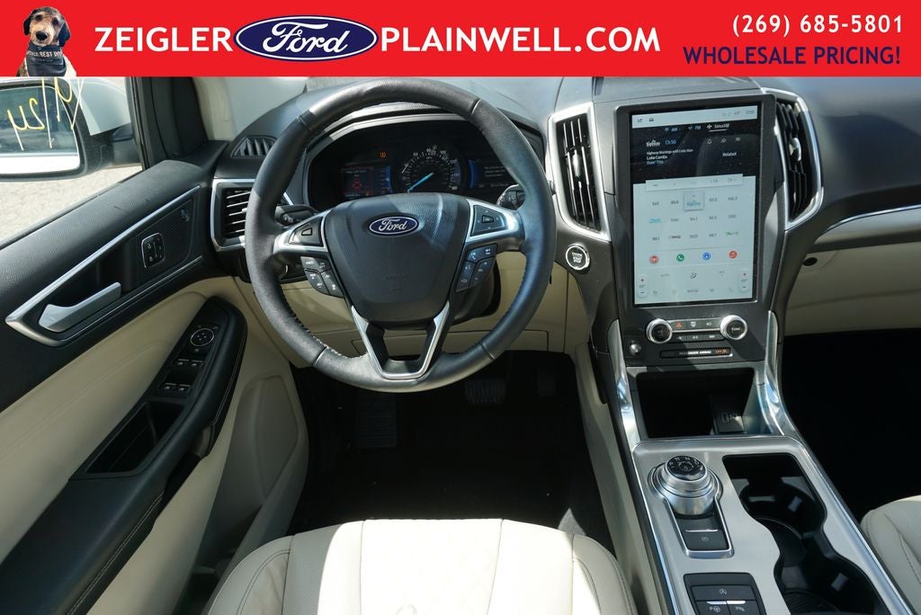 2024 Ford Edge Titanium AWD Panoramic Roof Heated Cooled Leather Navigatio
