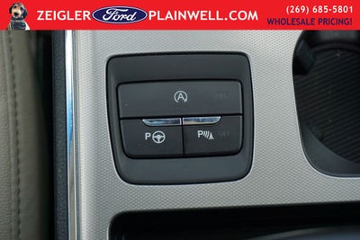 2024 Ford Edge Titanium AWD Panoramic Roof Heated Cooled Leather Navigatio