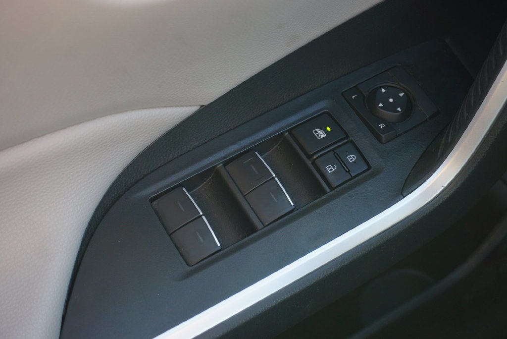 2024 Toyota RAV4 Hybrid XLE Premium AWD Power Roof Heated Leather Advanced Tech