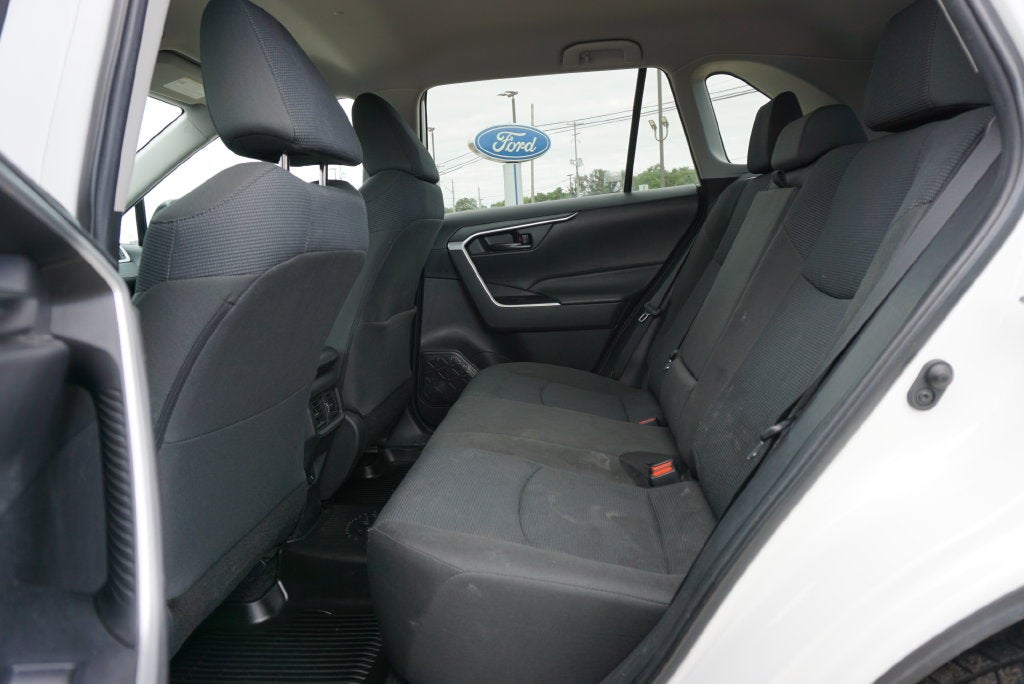 2022 Toyota RAV4 LE AWD Rear Camera