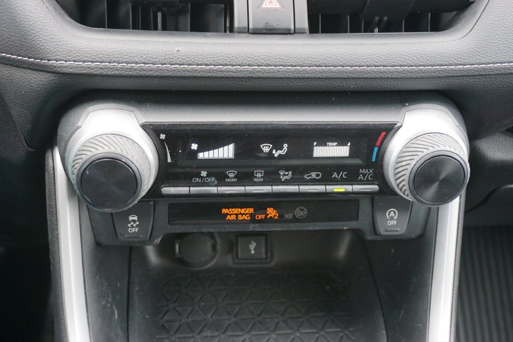 2022 Toyota RAV4 LE AWD Rear Camera