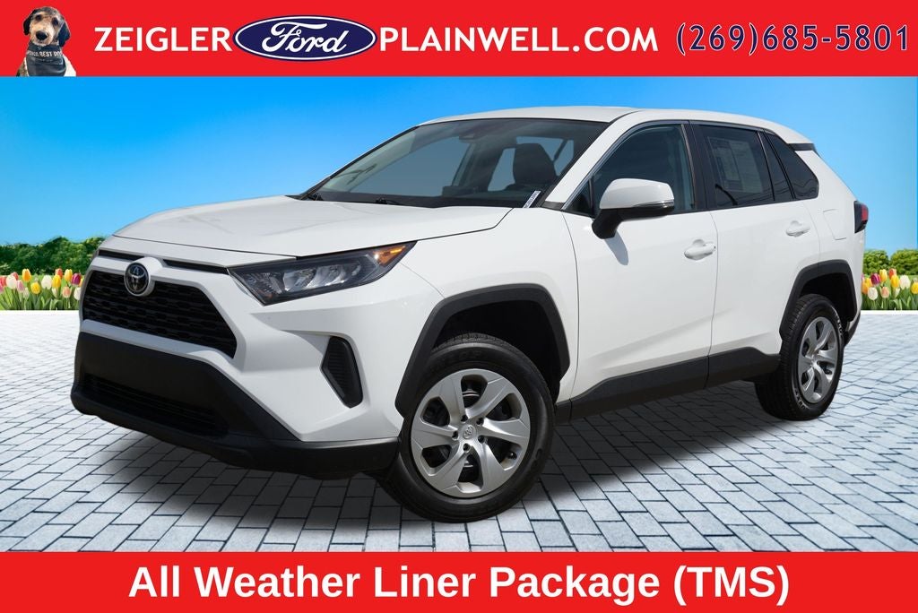 2022 Toyota RAV4 LE