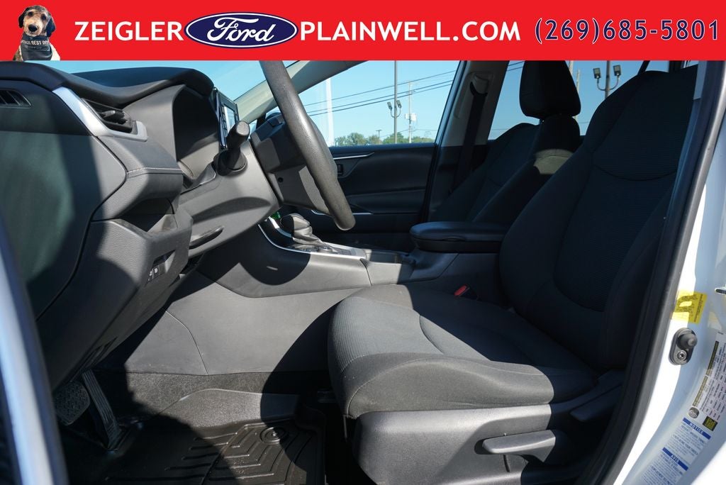 2021 Toyota RAV4 Hybrid LE AWD Rear Camera