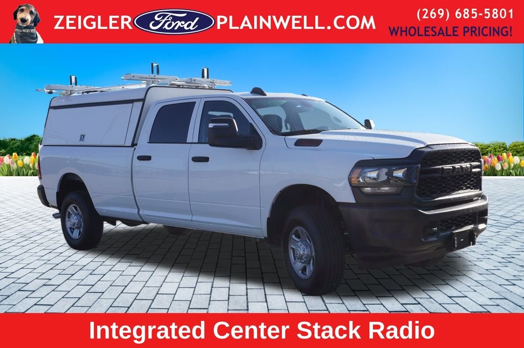 2023 RAM 3500 Tradesman CREW CAB 4X4 6.4L V8 REAR TOPPER
