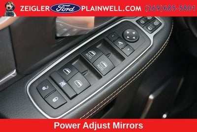2024 RAM 2500 Laramie Crew Cab 4x4 Cummings Turbo Diesel Leather Rear Ca