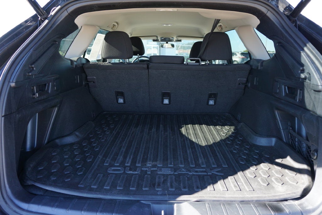 2023 Subaru Outback Premium AWD Rear Camera Blis