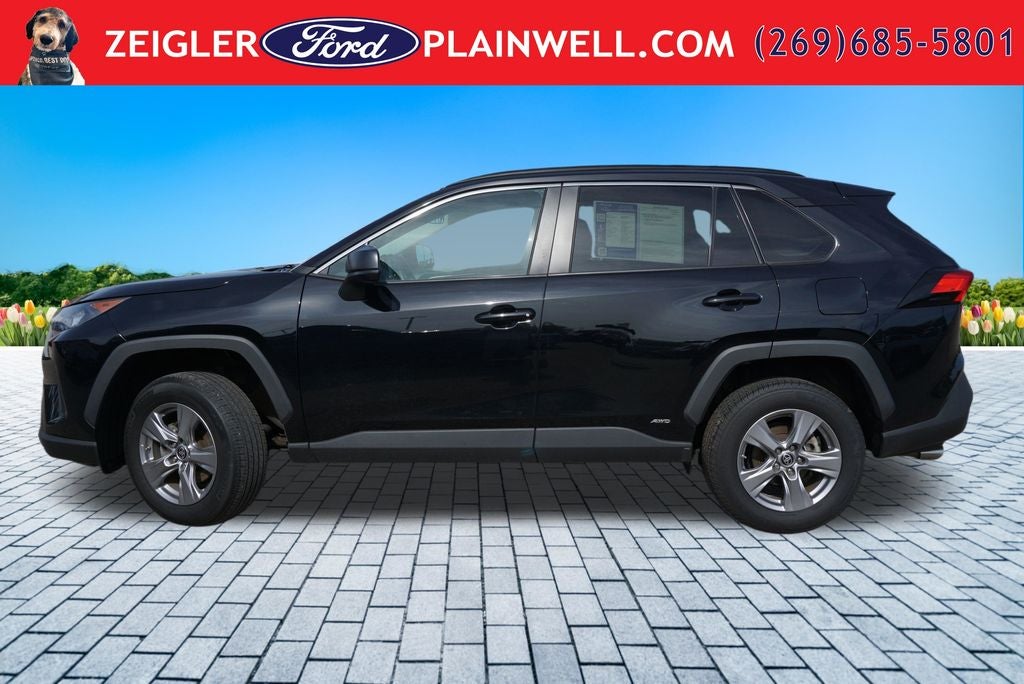 2022 Toyota RAV4 Hybrid LE