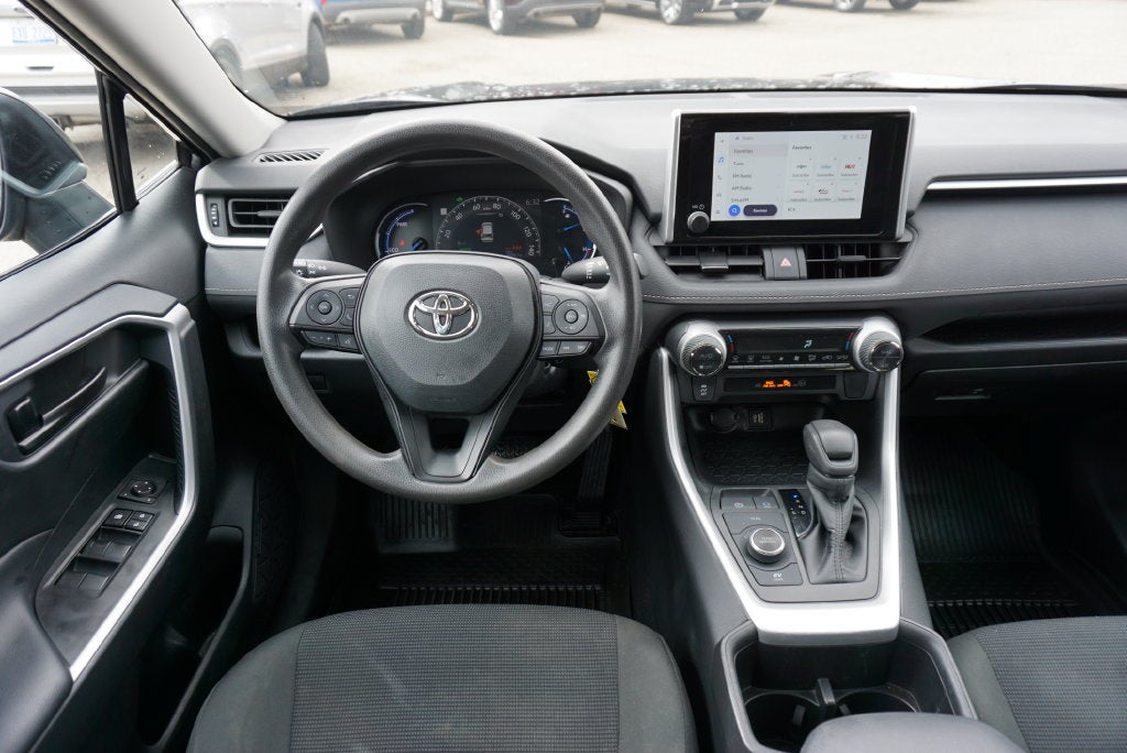 2024 Toyota RAV4 Hybrid LE