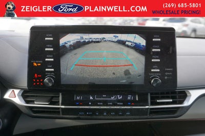 2021 Toyota Sienna LE 8 Passenger