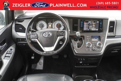 2016 Toyota Sienna SE Premium 8 Passenger