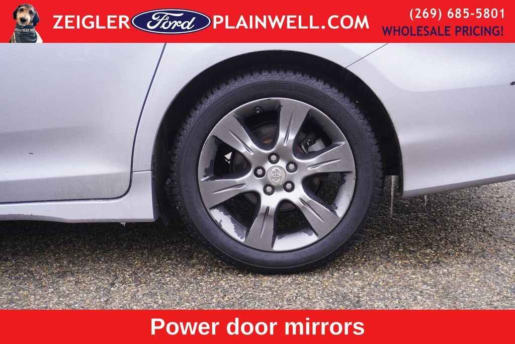 2016 Toyota Sienna SE Premium 8 Passenger