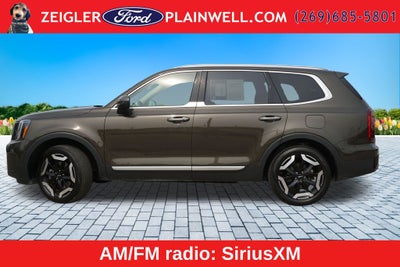 2025 Kia Telluride S Power Moonroof Heated Leather 4x4 Navigation Rear