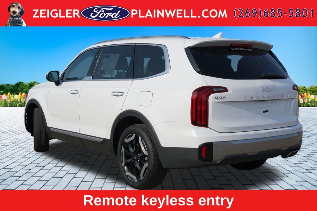 2025 Kia Telluride S AWD Power Moonroof Navigation Heated Leather