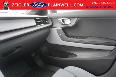 2022 Polestar 2 Long Range Dual Motor Panoramic Moonroof PLUS PKG NAVIGATION Long Range