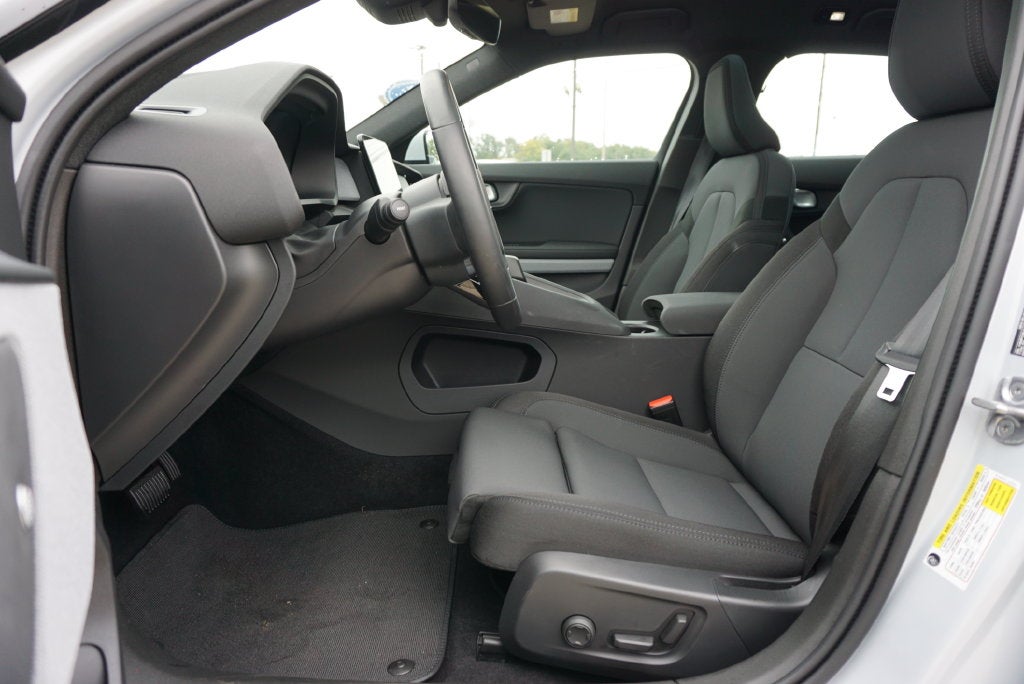 2024 Polestar 2 Long Range Dual Motor AWD PANORAMIC ROOF NAVIGATION 360 CAMERA