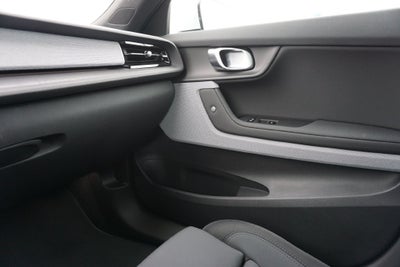 2024 Polestar 2 Long Range Dual Motor AWD PANORAMIC ROOF NAVIGATION 360 CAMERA