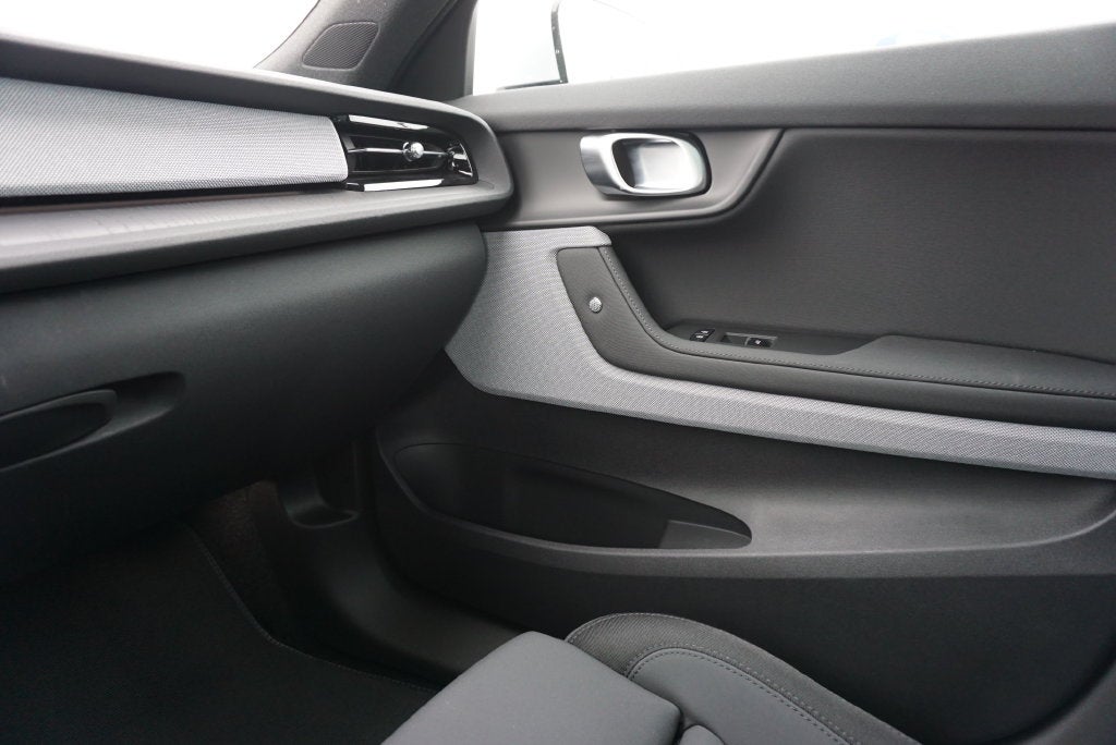 2024 Polestar 2 Long Range Dual Motor AWD PANORAMIC ROOF NAVIGATION 360 CAMERA