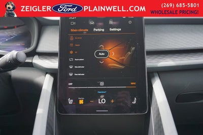2024 Polestar 2 Long Range Dual Motor AWD Pilot Package Blis Navigation Park Assist