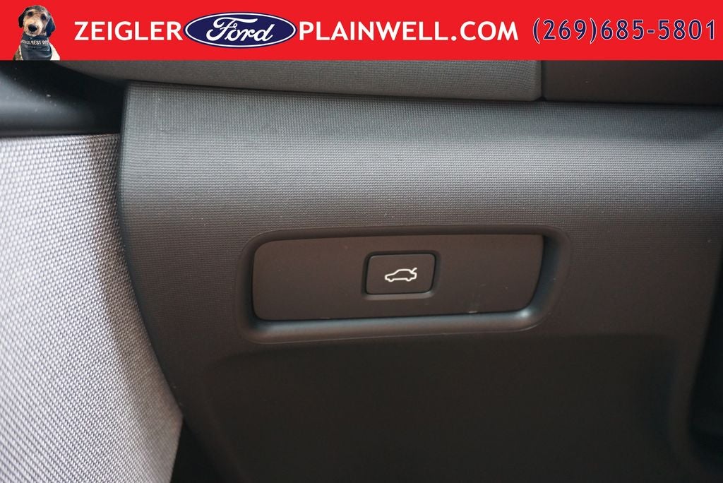 2024 Polestar 2 Long Range Dual Motor AWD Navigation Heated Seats